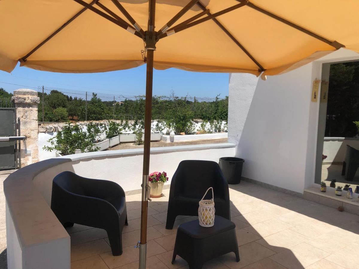Casa Vacanza I Cedri มาร์ตินาฟรังกา ภายนอก รูปภาพ