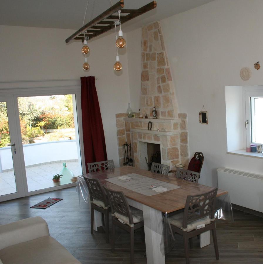 Casa Vacanza I Cedri มาร์ตินาฟรังกา ภายนอก รูปภาพ