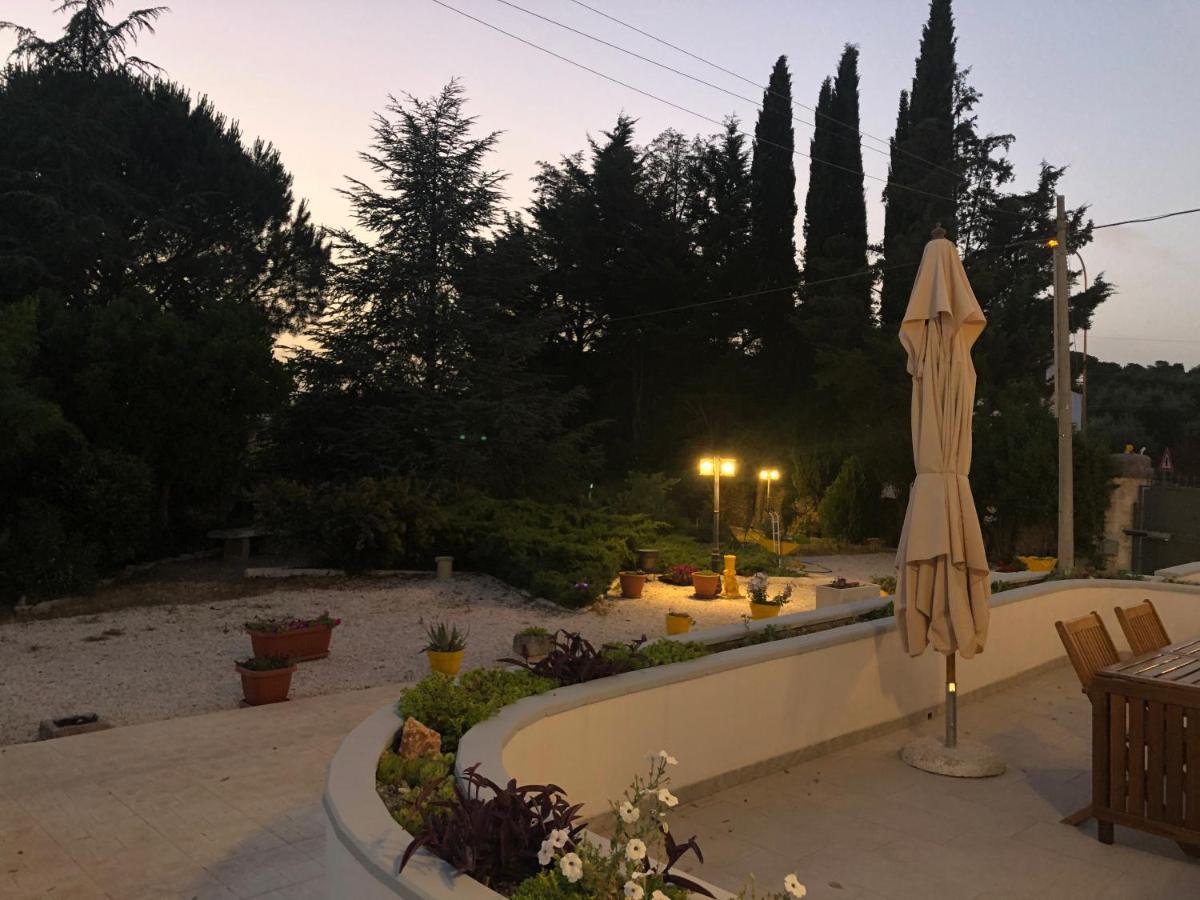 Casa Vacanza I Cedri มาร์ตินาฟรังกา ภายนอก รูปภาพ