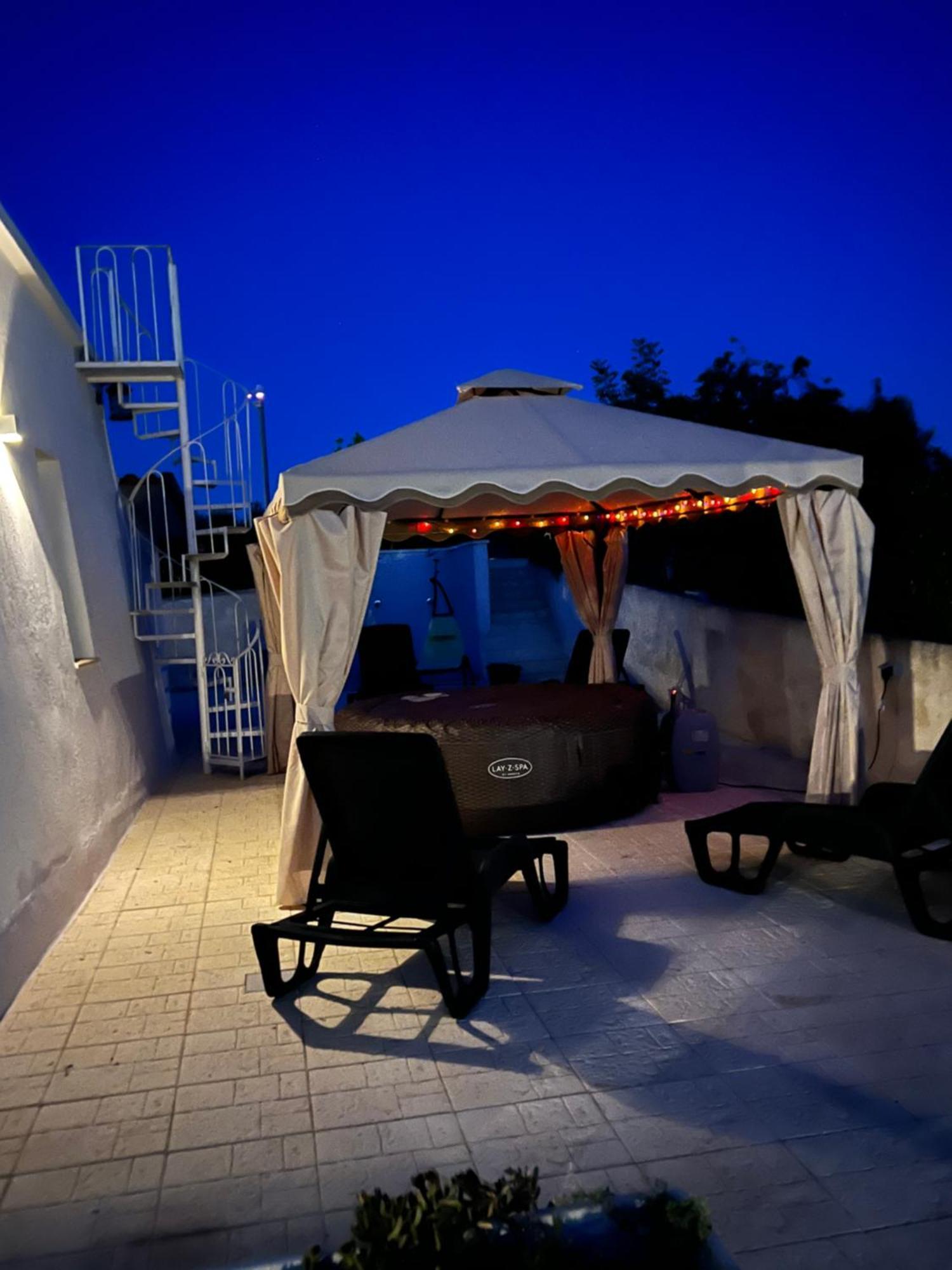 Casa Vacanza I Cedri มาร์ตินาฟรังกา ภายนอก รูปภาพ